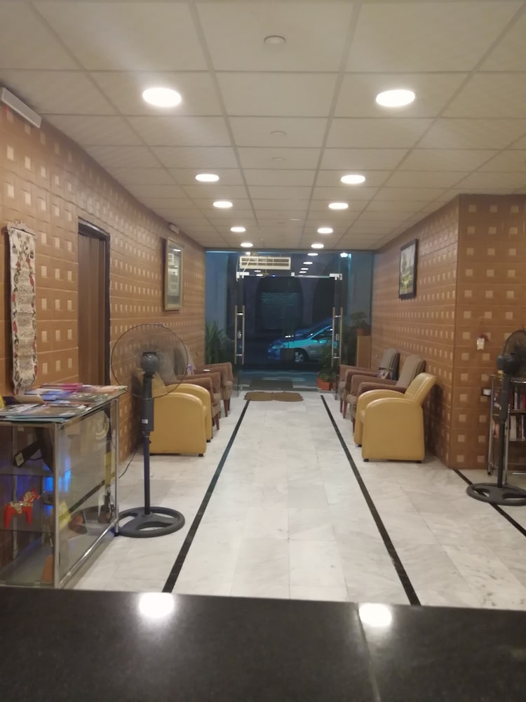 Al-houriat Hotel Image 0
