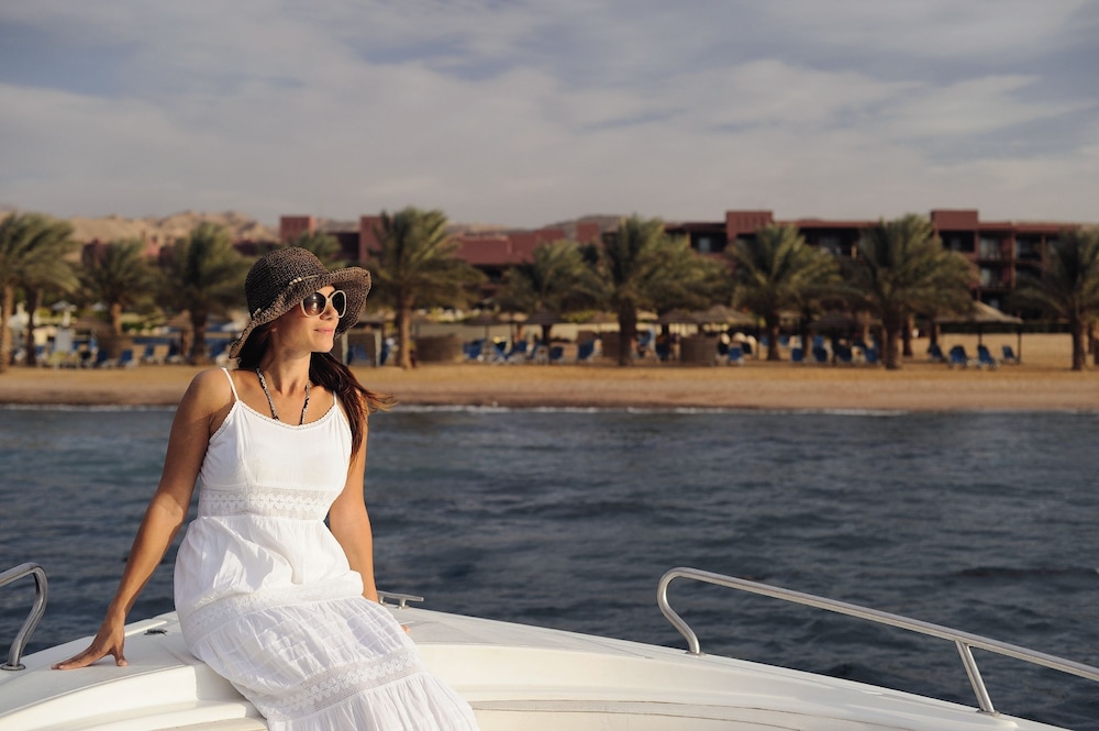 Movenpick Resort & Spa Tala Bay Aqaba Image 79
