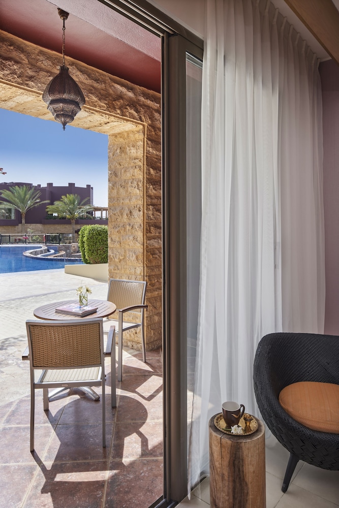 Movenpick Resort & Spa Tala Bay Aqaba Image 8